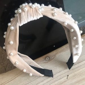 Pearl thick headband